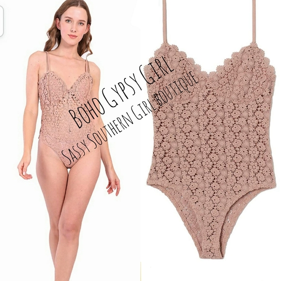 ⭐🆕Boho Rose blush pink crochet bodysuit - Picture 3 of 9